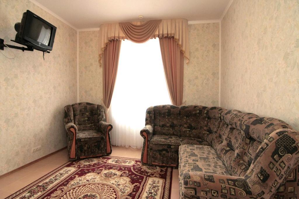 Skadovsʼk Admiral Hotel الغرفة الصورة