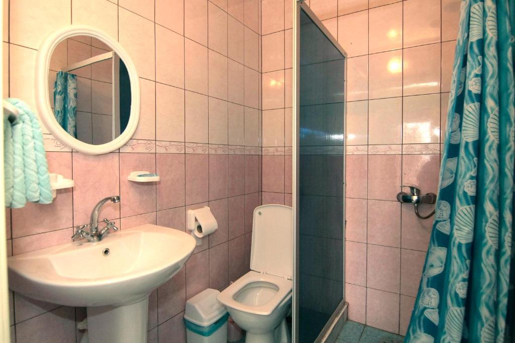 Skadovsʼk Admiral Hotel الغرفة الصورة