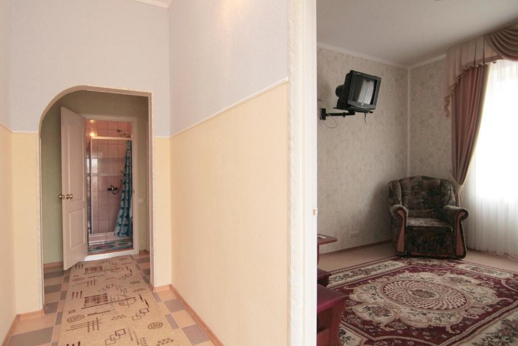 Skadovsʼk Admiral Hotel الغرفة الصورة