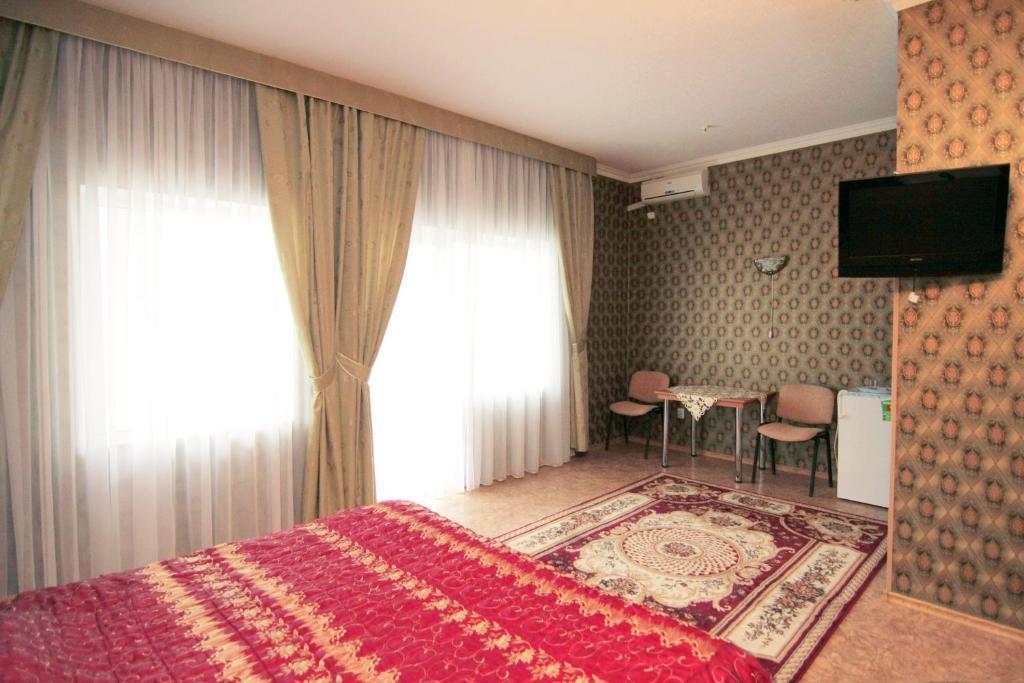 Skadovsʼk Admiral Hotel الغرفة الصورة