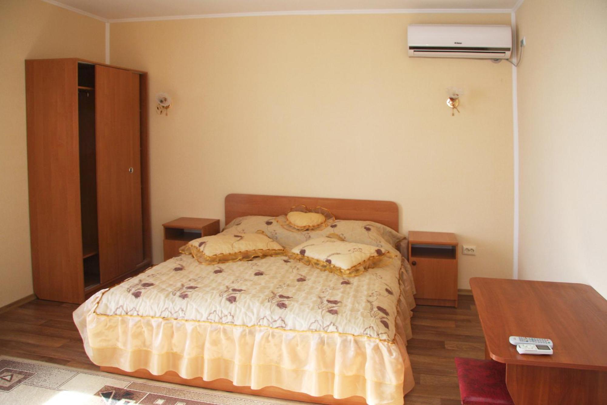 Skadovsʼk Admiral Hotel المظهر الخارجي الصورة